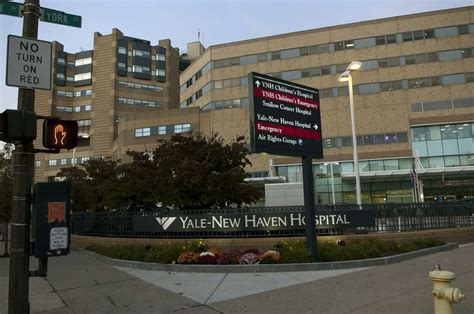 Woman claims Yale New Haven Hospital fired her over pumping breast milk