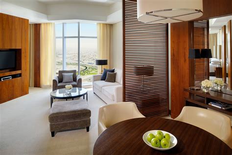 Hotel Room in Dubai - Luxury Suites | JW Marriott Marquis Hotel Dubai