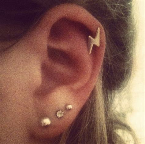 15 Pretty Ear Piercings That'll Inspire You To Add More Studs, Stat