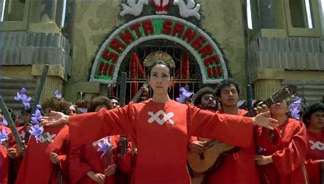 Treinta años de 'Santa Sangre': homenaje a Jodorowsky con una ...