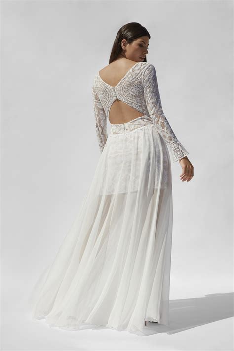 MIRKA Bridal Couture — Mirka Bridal Couture