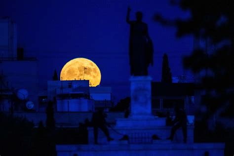 Views of the Sturgeon Supermoon - The Atlantic