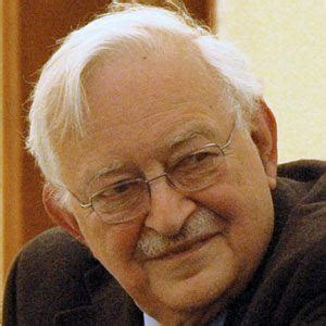 Immanuel Wallerstein - Bio, Facts, Family | Famous Birthdays