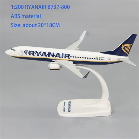 1:200 Scale B737-800 B737MAX8 ABS Plastic Airplane Model Toys RYANAIR ...