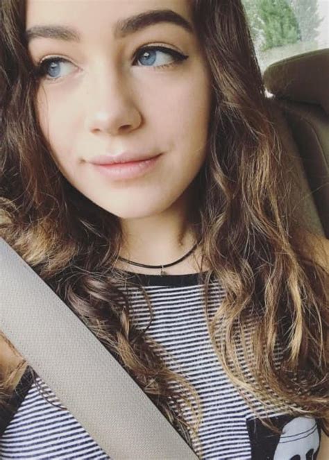 Mary Mouser Height, Weight, Age, Boyfriend, Family, Facts, Biography