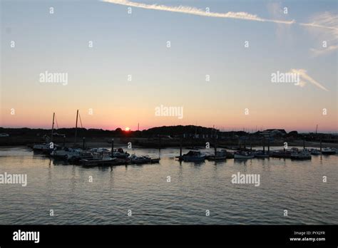 Littlehampton harbour at sunset Stock Photo - Alamy