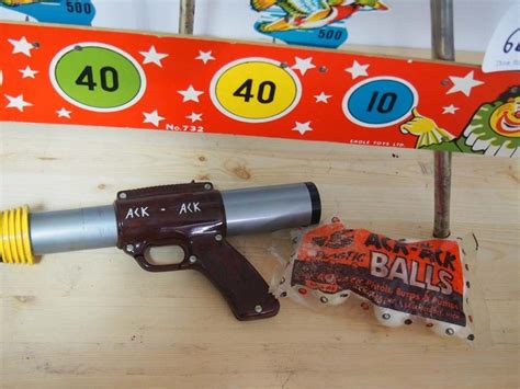 Eagle Toys Shooting Gallery & Ack-Ack Gun