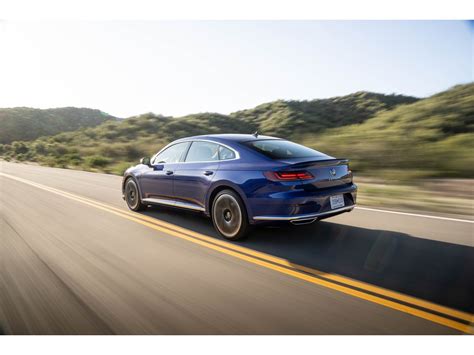 2023 Volkswagen Arteon Pictures: | U.S. News