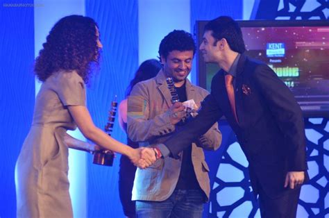 Kangana Ranaut, Vikas Bahl at Foodie Awards 2014 in ITC Grand Maratha ...