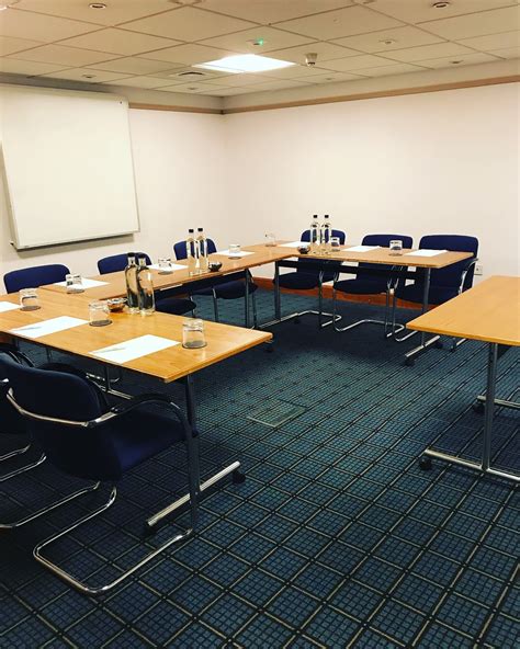 Conference Venue Rooms and Rates Holiday Inn Basingstoke,Basingstoke ...