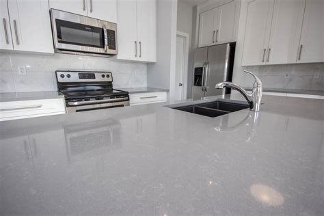 20+ Light Grey Quartz Countertops