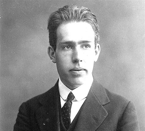 Niels Bohr (1885-1962) timeline | Timetoast timelines