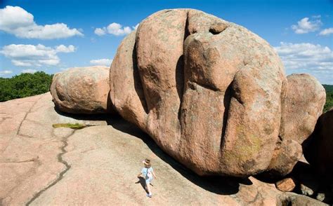 Elephant Rocks State Park | Missouri State Parks