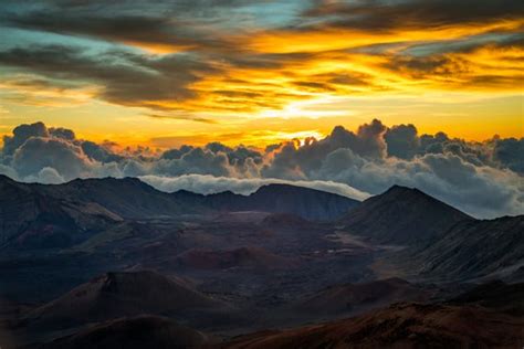 Haleakala Sunrise Photography Maui Hawaii Photograph | Etsy