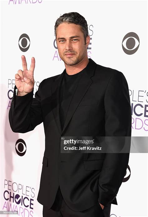 Actor Taylor Kinney attends the People's Choice Awards 2016 at... News ...