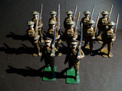 Toy Lead Soldiers – Colin Graham Antiques