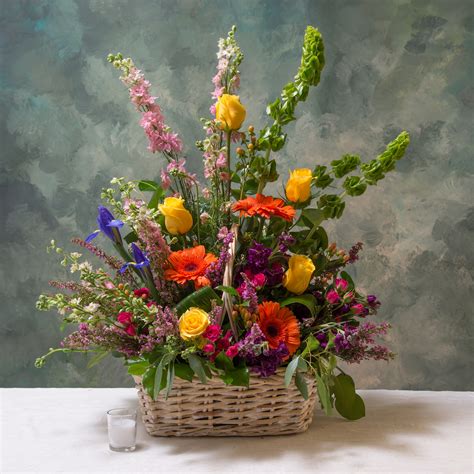 European Garden Basket in Philadelphia, PA | Ten Pennies Florist