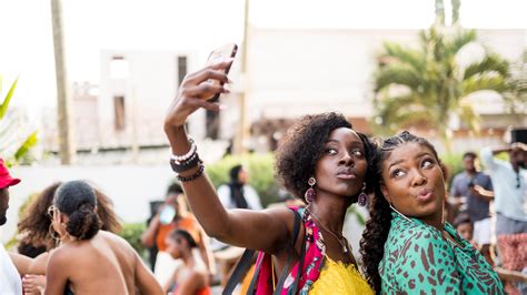 For Black Travelers, Group Trips Provide a Way to Connect | Condé Nast ...