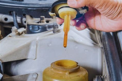 Power Steering Fluid Leak [5 Main Causes] • Road Sumo