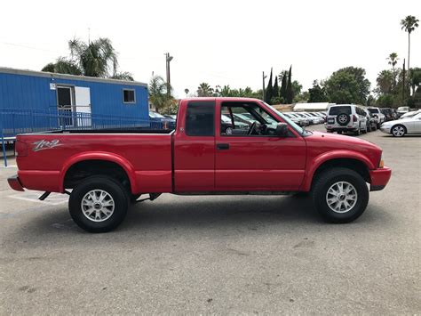 Used 2002 GMC Sonoma SLS at City Cars Warehouse INC