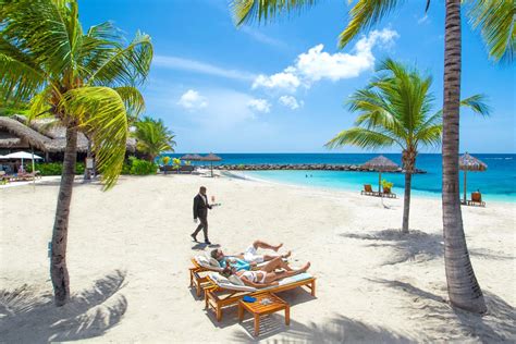 Adults-Only All-Inclusive Caribbean Resorts: Our Top Picks!