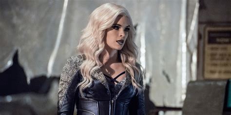 New Killer Frost Costume on The Flash | Screen Rant