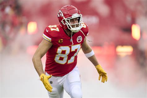 Cincinnati Football: Kelce brothers set to become first brothers to ...