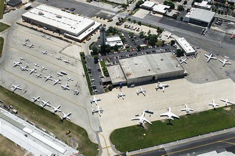 Chicago Executive Airport Stock Photo - Download Image Now - iStock