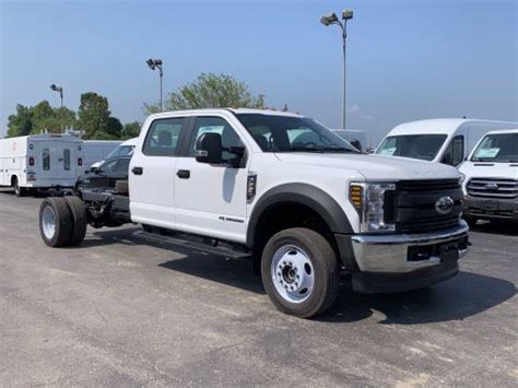 New 2019 Ford Super Duty F-550 DRW XL 4WD Crew Cab Chassis-Cab