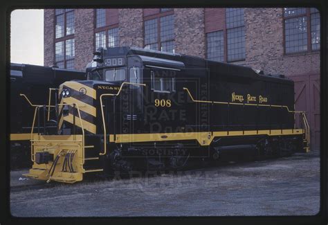 GP30 #908 in January 1963 | The Nickel Plate Archive