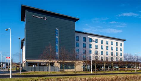 12 Best Airport Hotels Edinburgh To Stay At