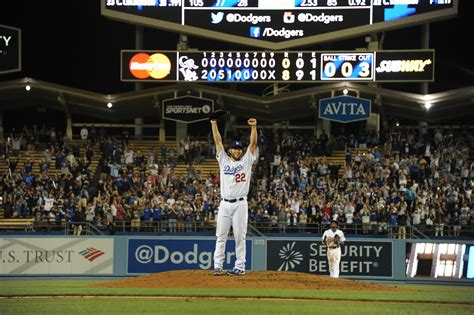 The Top 10 Greatest Moments in Dodger Stadium History | Discover Los ...