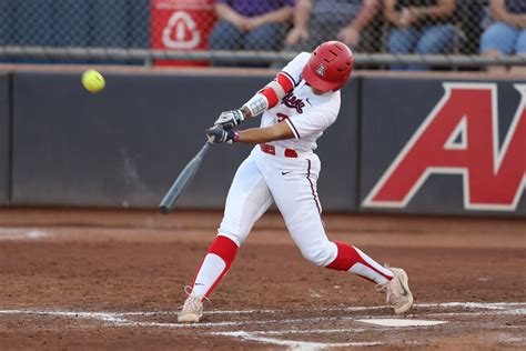 Arizona softball powers way to two wins vs. GCU in Saturday’s ...