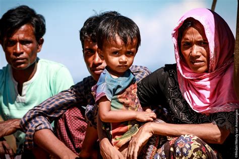 A Rohingya Mother's Story | Humanitarian Aid & Relief