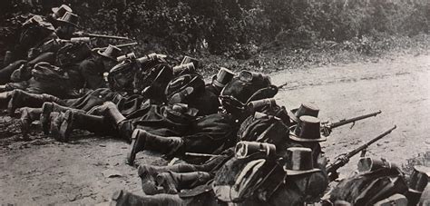 Belgian soldiers defending a road. August 1914. : r/TheGreatWarChannel