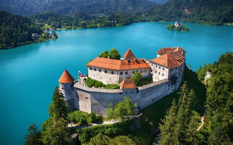 Bled Castle HD Wallpapers and Backgrounds