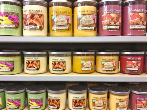 The 8 WORST Yankee Candles to Buy an Ex-Mormon | Zelph on the Shelf