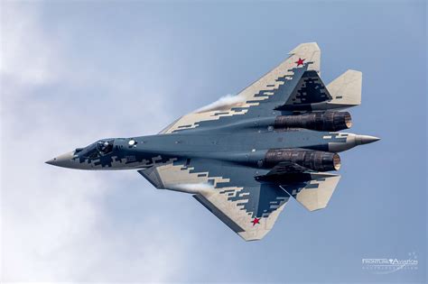 https://flic.kr/p/2iJwJfX | Su-57 Felon, Turning Inbound | MAKS 2019 ...