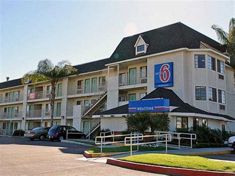 Motel 6 Buena Park Knotts Berry Farm Hotel, Anaheim, California, USA ...