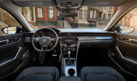 Features of the Volkswagen Passat Interior | Volkswagen of Marion