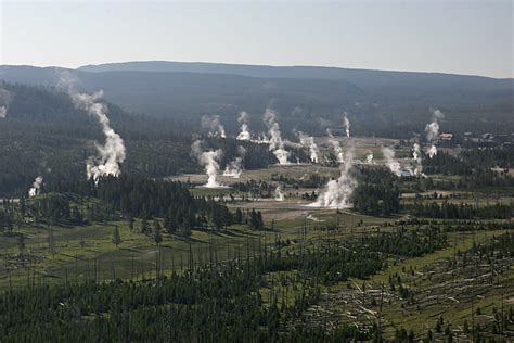 Recent thermal activity reported on Yellowstone's Geyser Hill: New ...