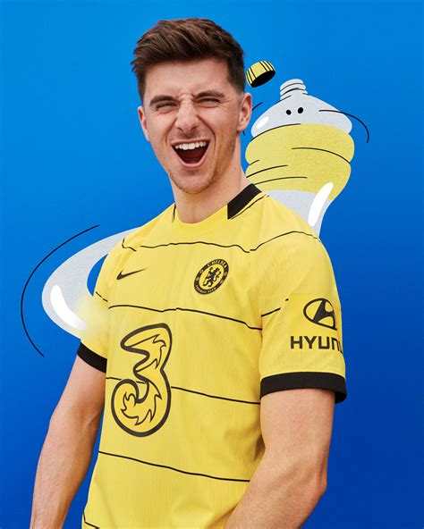 Yellow's Prominent: Chelsea revealed New Away Kit 2021-22, Photos ...