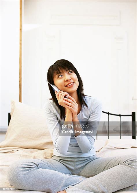 Cellular Phone Scene High-Res Stock Photo - Getty Images