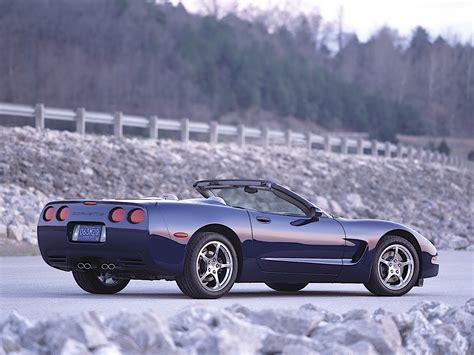 CHEVROLET Corvette C5 Convertible Specs & Photos - 1998, 1999, 2000 ...