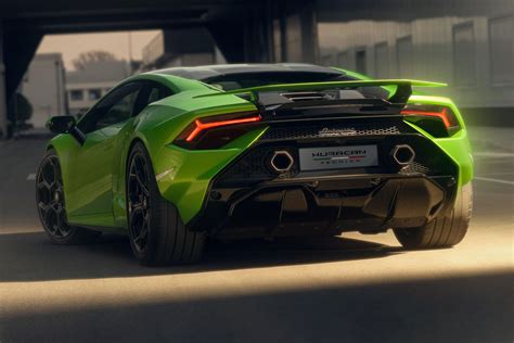 2023 Lamborghini Huracan Tecnica unveiled | CarExpert