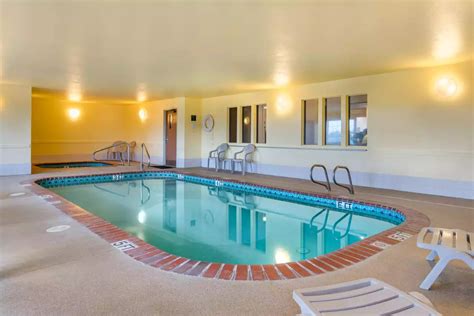 Bend Hotel near Deschutes River Oregon| Bend OR Motel near Skiing ...