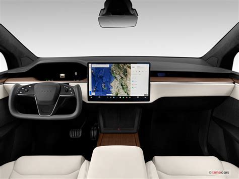 2023 Tesla Model X: 68 Interior Photos | U.S. News