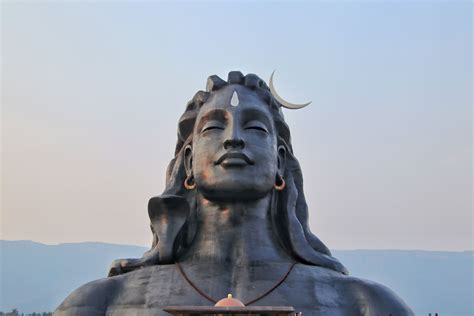 Adiyogi Wallpapers - Top Free Adiyogi Backgrounds - WallpaperAccess