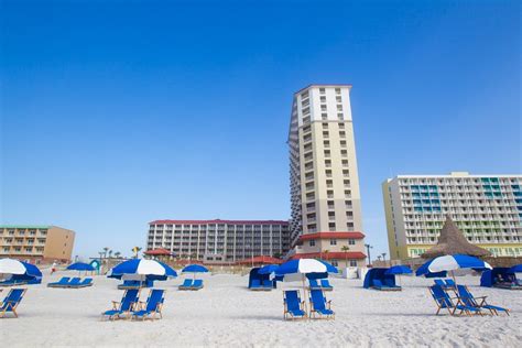 Hilton Pensacola Beach Pool: Pictures & Reviews - Tripadvisor