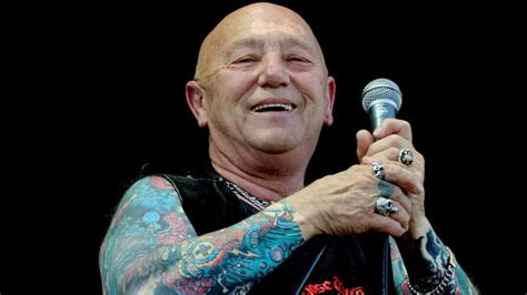 Rock-Ikonen: Angry Anderson: Rose Tattoo verdanken AC/DC alles | ZEIT ...